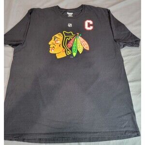NHL Jonathan Toews 19 Chicago Blackhawks Reebok T-Shirt XL Captain Tee